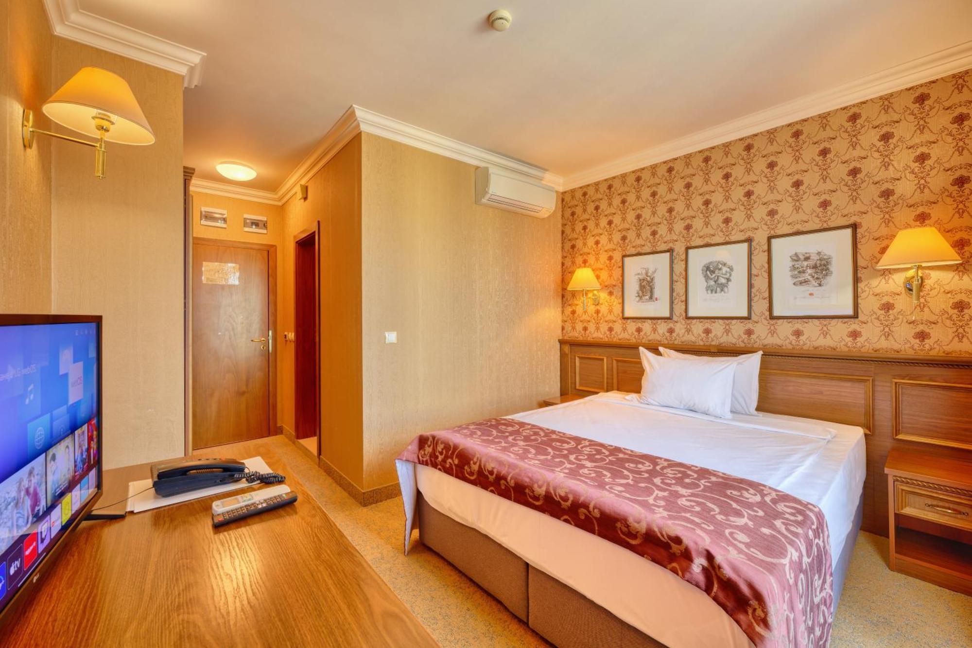 Hotel Club Central Hisarya Extérieur photo