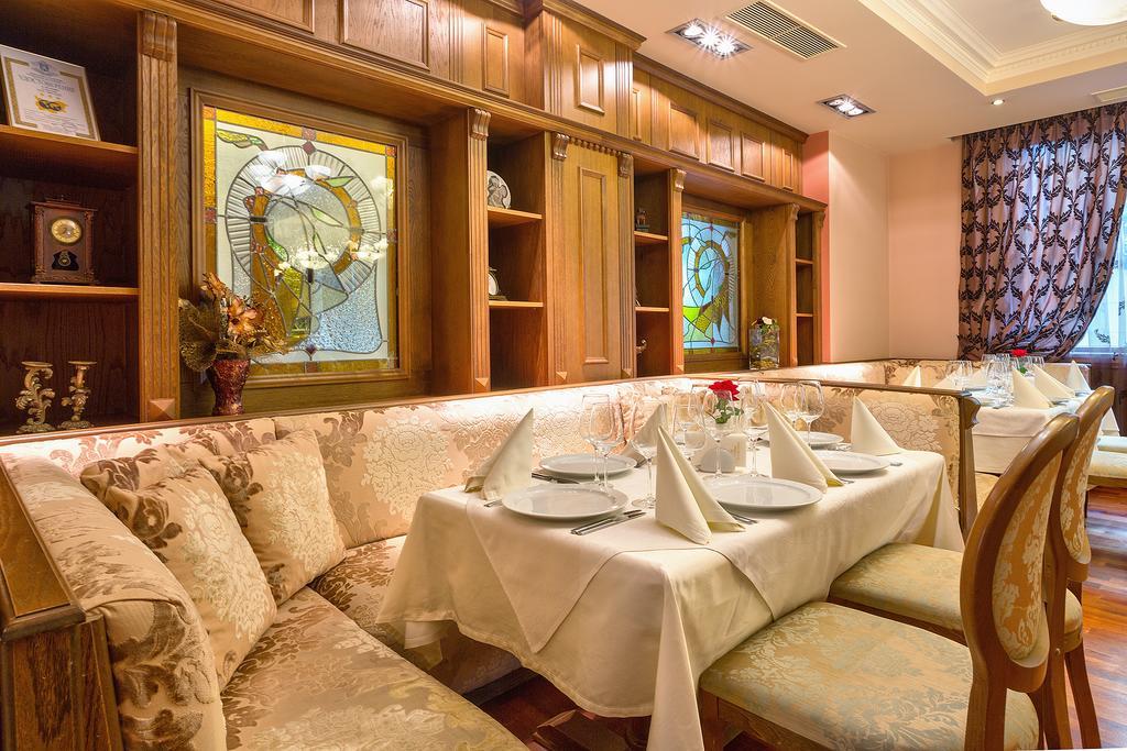 Hotel Club Central Hisarya Extérieur photo