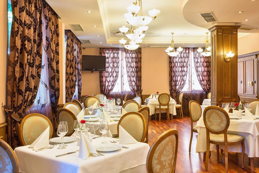 Hotel Club Central Hisarya Extérieur photo