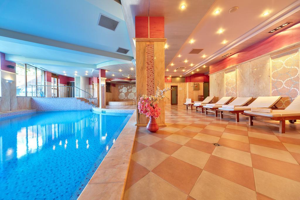 Hotel Club Central Hisarya Extérieur photo