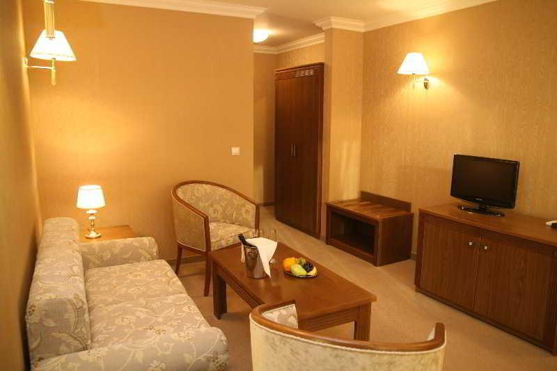 Hotel Club Central Hisarya Extérieur photo